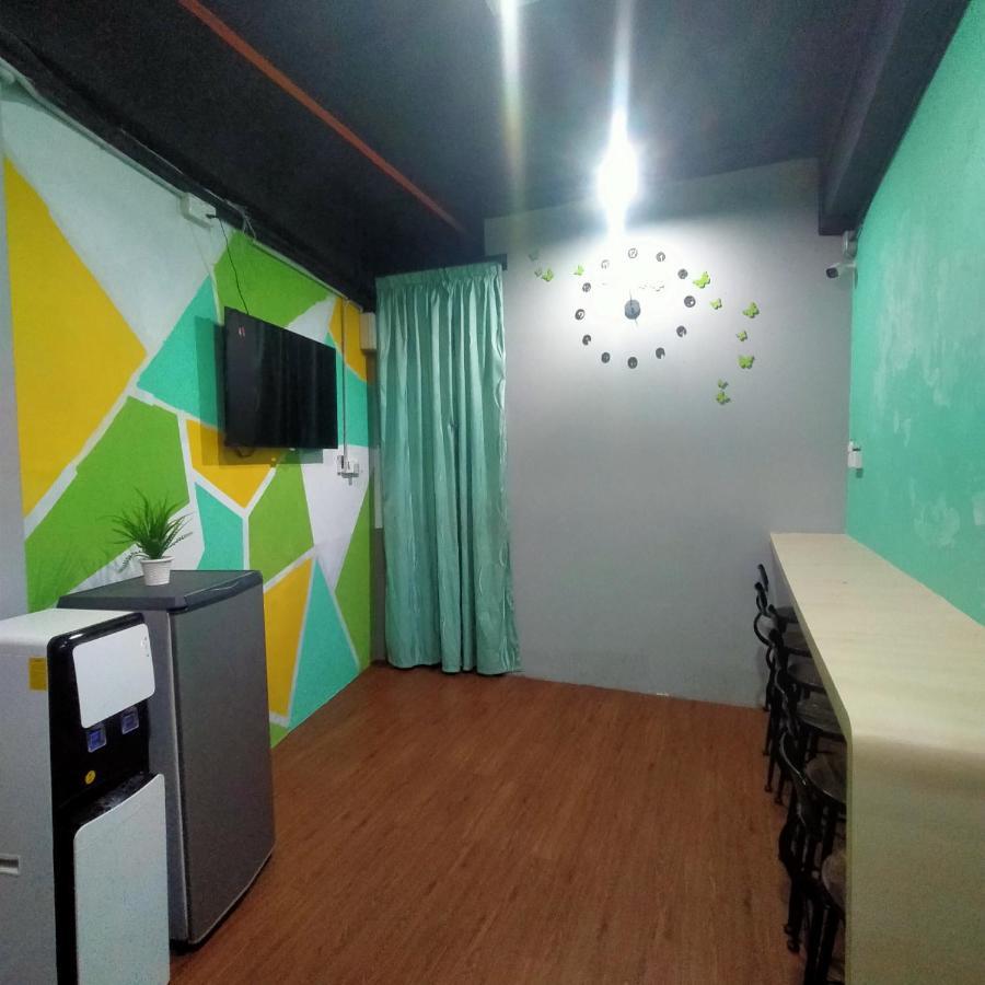 Joka-Joka Guesthouse Malacca Exterior photo