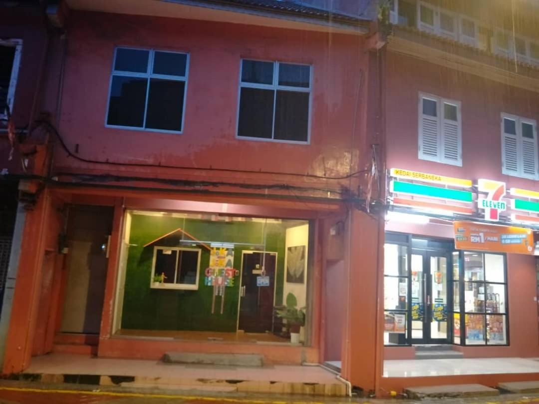 Joka-Joka Guesthouse Malacca Exterior photo